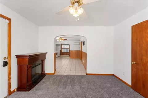 Living - 49 Dean St, Woonsocket, RI 02895 photo 7 of 9
