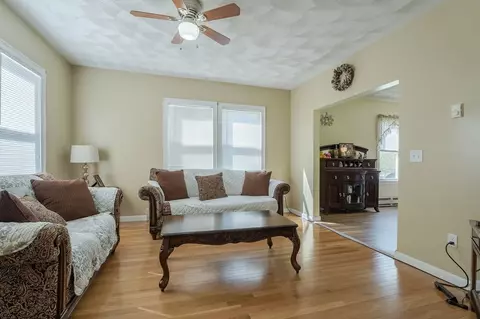 147 Louise St, Woonsocket, RI 02895 photo 15