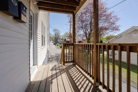 147 Louise St, Woonsocket, RI 02895 photo 8