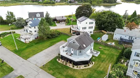 73 Dundas Ave, Warwick, RI 02889