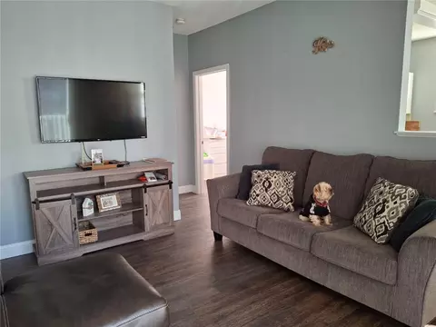 Living - 108 Mill St #102, Woonsocket, RI 02895 photo 1 of 3