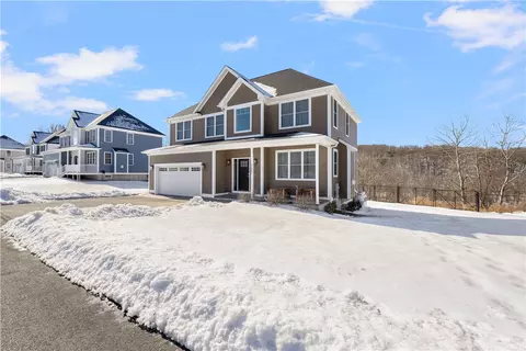 Exterior - 533 Louise St, Woonsocket, RI 02895 photo 3 of 6