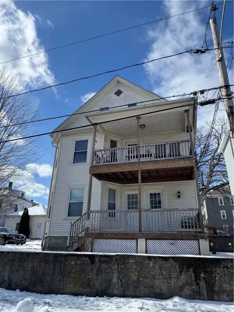 Exterior - 36 Progresso Ave, Woonsocket, RI 02895 photo 3 of 3