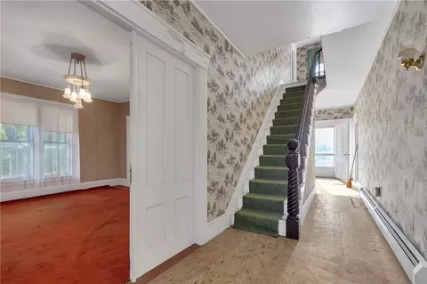 14 Maple St, Mendon, MA 01756 photo 3