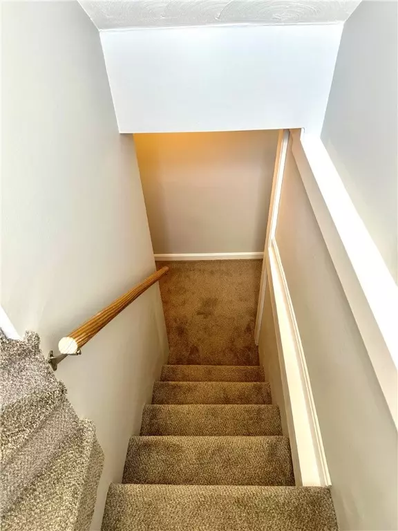  87 Stedman Ave, Pawtucket, RI 02860 photo 13