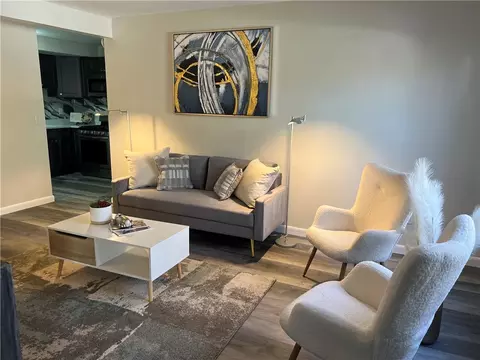 132 Hoffman Ave #102, Cranston, RI 02920