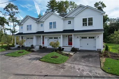 5 Carolina Nooseneck Rd #A, Richmond, RI 02898