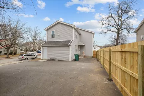 56 Center St, Woonsocket, RI 02895 photo 39