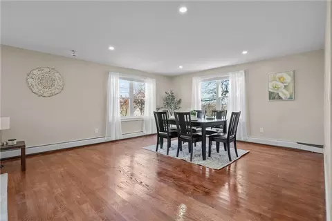 56 Center St, Woonsocket, RI 02895 photo 9