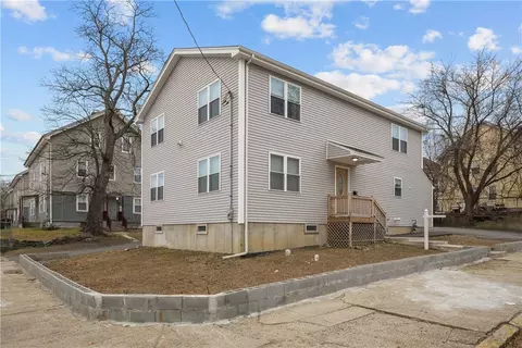 56 Center St, Woonsocket, RI 02895 photo 41
