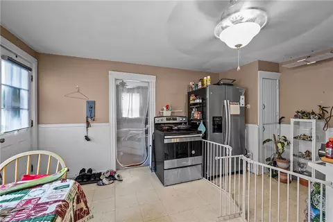 Entry Way - 188 Division St, Woonsocket, RI 02895 photo 1 of 9