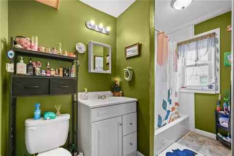 Bath - 188 Division St, Woonsocket, RI 02895 photo 3 of 4