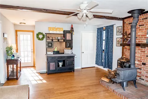 Entry Way - 169 Morin St, Woonsocket, RI 02895 photo 1 of 4