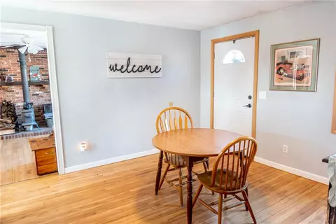 Entry Way - 169 Morin St, Woonsocket, RI 02895 photo 2 of 4