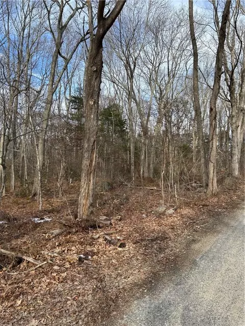 0 Old Voluntown Rd, Exeter, RI 02822