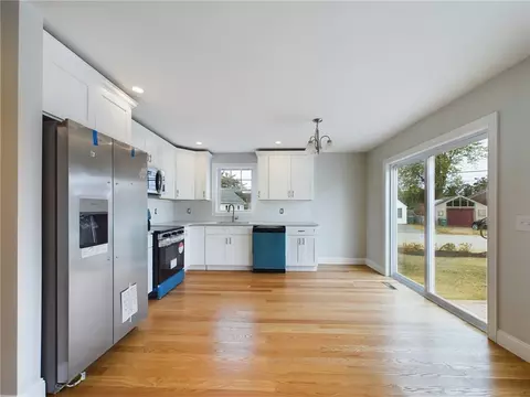 68 Greene St #2, Warwick, RI 02886 photo 6