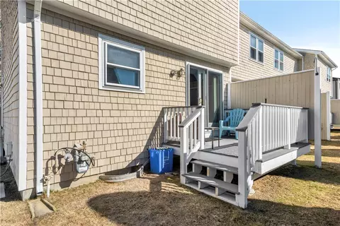 Exterior - 20 Fourth Ave, Warwick, RI 02888 photo 6 of 6