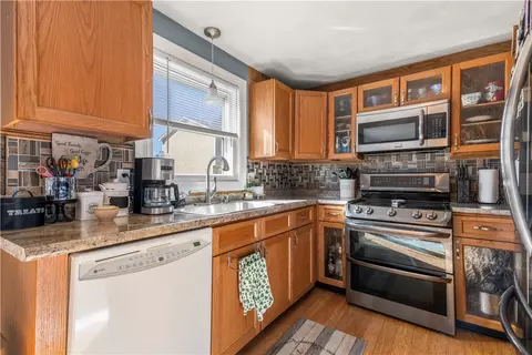 Kitchen - 20 Fourth Ave, Warwick, RI 02888 photo 2 of 2