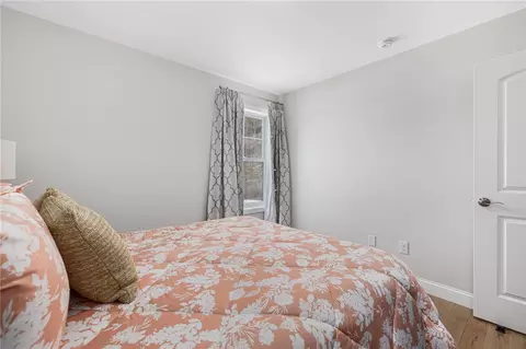 Bedroom - 1 Overlook Ln, Glocester, RI 02814 photo 6 of 6