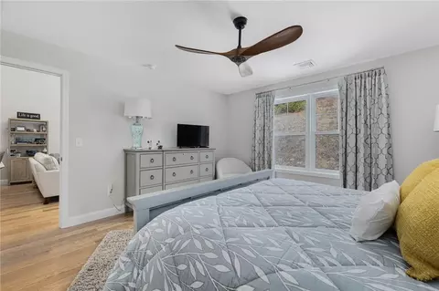 Bedroom - 1 Overlook Ln, Glocester, RI 02814 photo 3 of 6