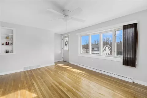 Living - 340 Dunlap St, Woonsocket, RI 02895 photo 4 of 5