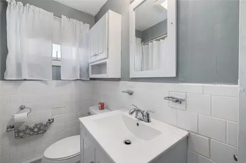 Bath - 340 Dunlap St, Woonsocket, RI 02895 photo 2 of 3