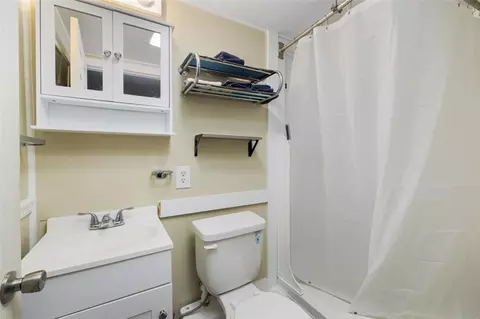 Bath - 340 Dunlap St, Woonsocket, RI 02895 photo 3 of 3