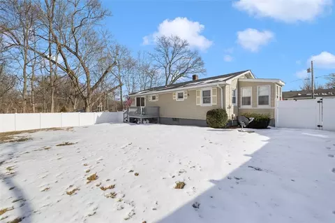Exterior - 340 Dunlap St, Woonsocket, RI 02895 photo 4 of 9
