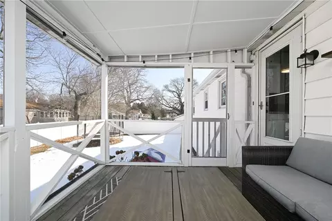 89 Ridge St, Woonsocket, RI 02895 photo 33