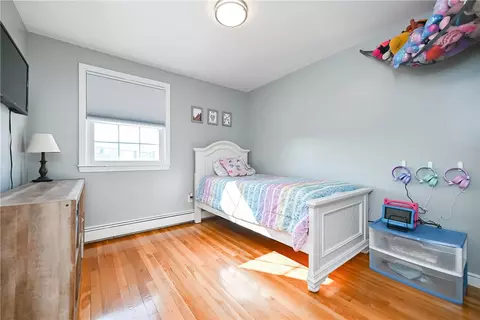 89 Ridge St, Woonsocket, RI 02895 photo 24