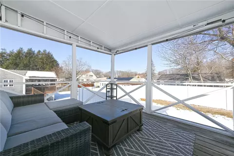 89 Ridge St, Woonsocket, RI 02895 photo 31