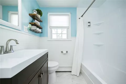 89 Ridge St, Woonsocket, RI 02895 photo 27