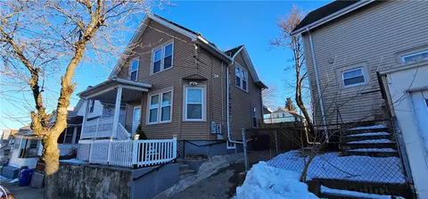 60 Gerald St, Pawtucket, RI 02860
