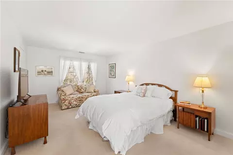 61 Bruce Ln, Warwick, RI 02886 photo 27