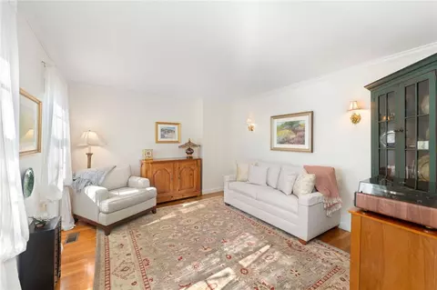 61 Bruce Ln, Warwick, RI 02886 photo 16