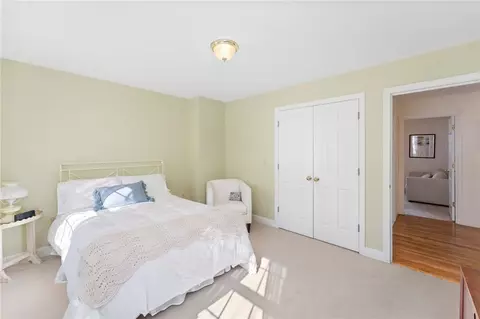 61 Bruce Ln, Warwick, RI 02886 photo 33