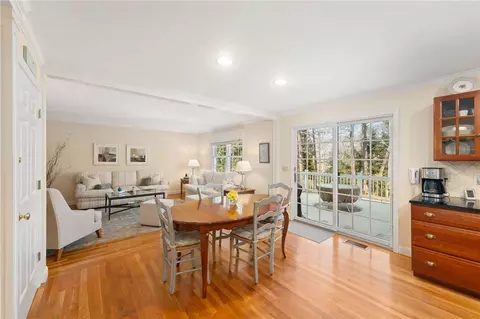 61 Bruce Ln, Warwick, RI 02886 photo 8