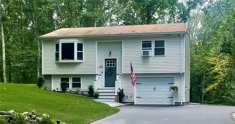 255 Log Bridge Rd, Coventry, RI 02816