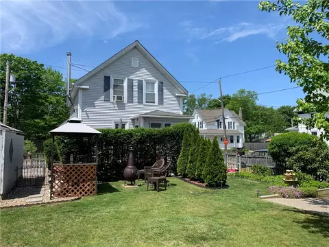 Exterior - 46 Smith St, Riverside, RI 02915 photo 21 of 22