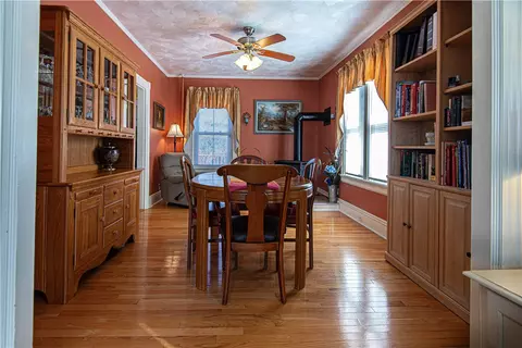 Dining - 46 Smith St, Riverside, RI 02915 photo 4 of 4