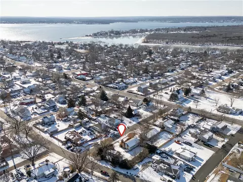 7 Holt St, Warwick, RI 02889 photo 12