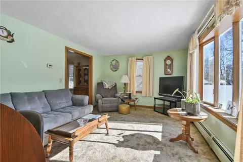 7 Sand St, Coventry, RI 02816 photo 3