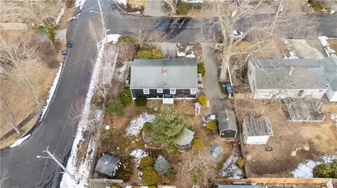 3 Hope Ave, Warwick, RI 02889 photo 37