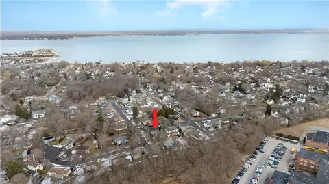 3 Hope Ave, Warwick, RI 02889 photo 34
