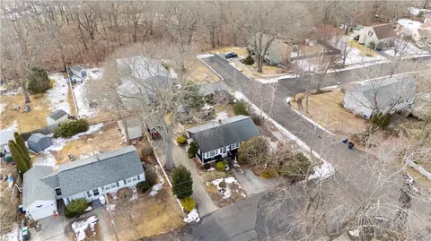 3 Hope Ave, Warwick, RI 02889 photo 32