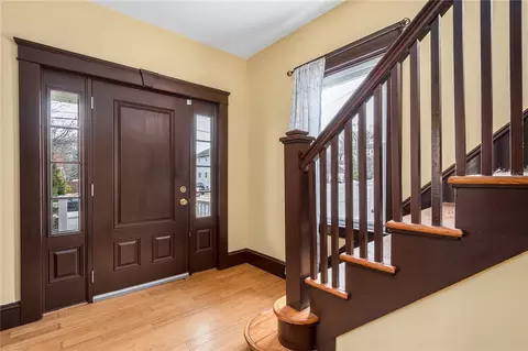 203 Holmes Rd, Warwick, RI 02888 photo 6