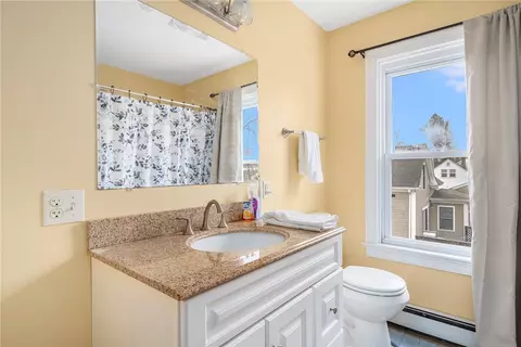 203 Holmes Rd, Warwick, RI 02888 photo 27