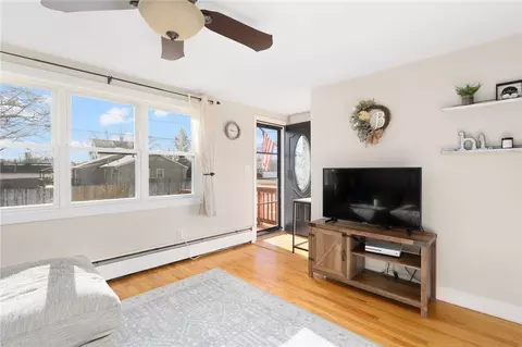 47 Arlee St, Warwick, RI 02889 photo 6