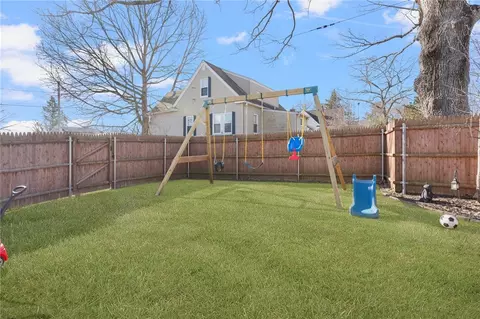 47 Arlee St, Warwick, RI 02889 photo 22