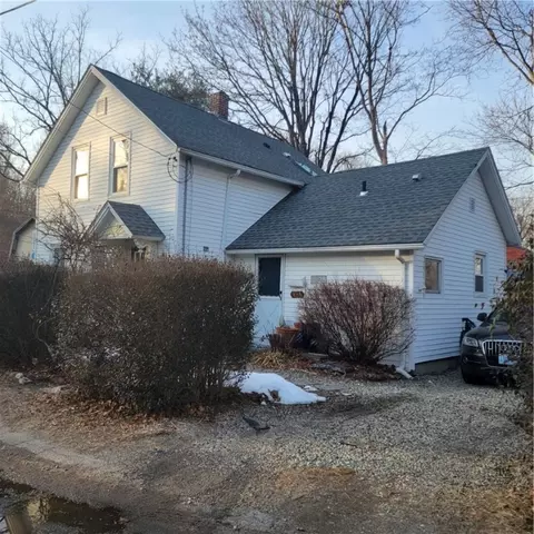 25 Independence Ln, South Kingstown, RI 02879